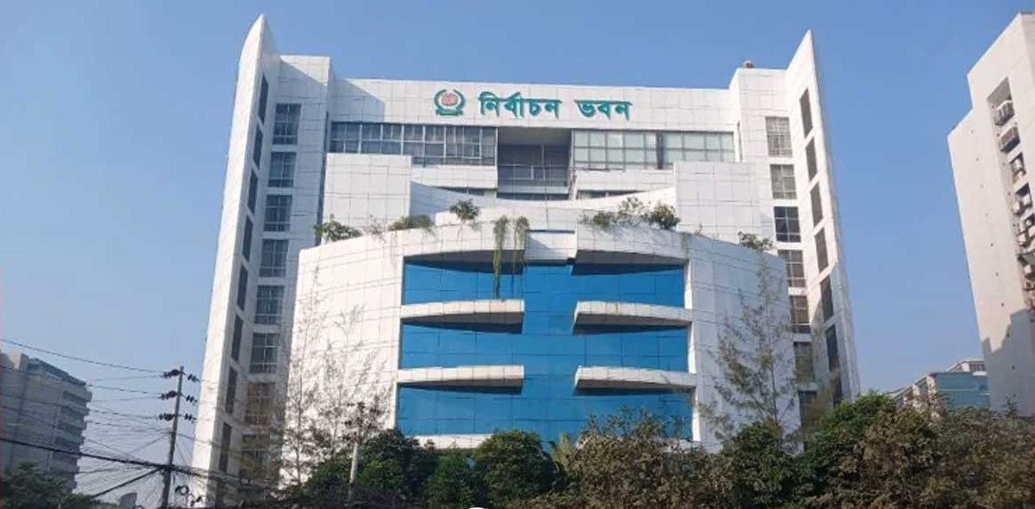 স্থানীয় সরকার নির্বাচনে নতুন কৌশল: জবাবদিহির অপেক্ষায় তৃণমূল