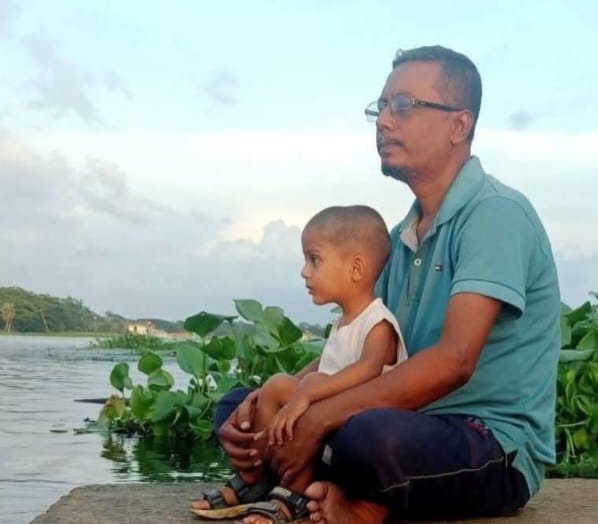 স্ত্রীর মৃত্যুর শোক কাটেনি, পুকুরে ডুবে প্রাণ গেল ৩ বছরের শিশুর