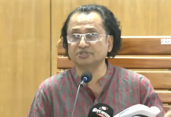 আইনশৃঙ্খলা নিয়ন্ত্রণে যৌথ বাহিনী নামানোর ইঙ্গিত তথ্য উপদেষ্টার