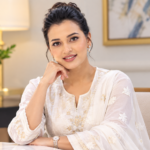 সম্পর্ক টিকিয়ে রাখতে অর্থ নয়, সময়-যত্ন ও সম্মান জরুরি: বর্ষা