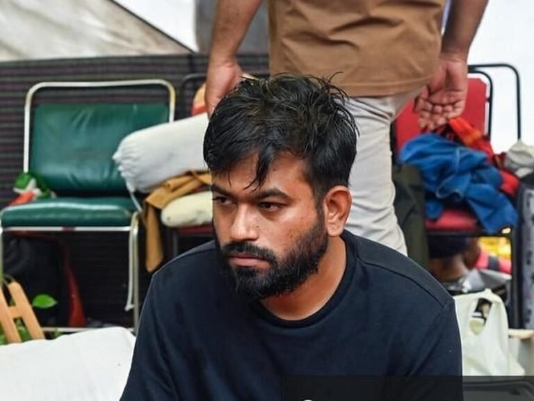 মুম্বাইয়ে বিক্ষোভের অনুমতি না মেলায় ‘জেল ভরো’ আন্দোলনের ডাক