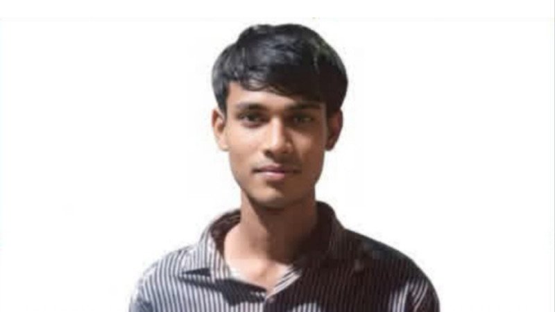 নালিতাবাড়ীতে ৪৪ বোতল বিদেশি মদসহ আটক এক