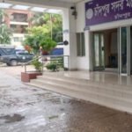 পুলিশ পরিচয়ে চাঁদপুরে গাড়িচালক জিম্মি: ৪ নারী আটক