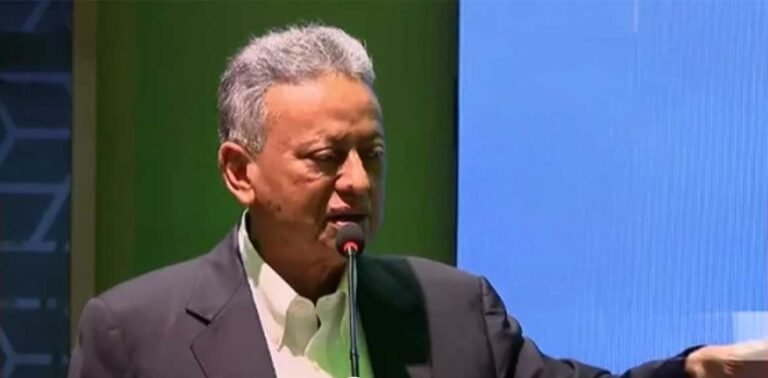 আমদানি নির্ভর জ্বালানি থেকে বের হতে চায় সরকার: অর্থমন্ত্রী