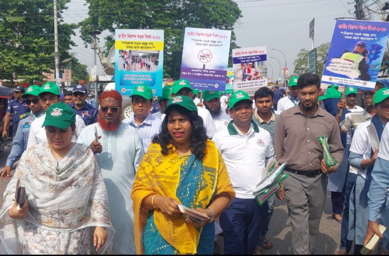 চুয়াডাঙ্গায় পালিত জাতীয় নিরাপদ সড়ক দিবস