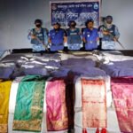 বরগুনায় সাড়ে ৬ কোটি টাকার ভারতীয় কাপড় জব্দ