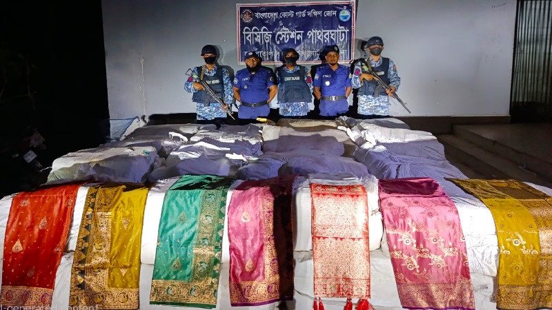 বরগুনায় সাড়ে ৬ কোটি টাকার ভারতীয় কাপড় জব্দ